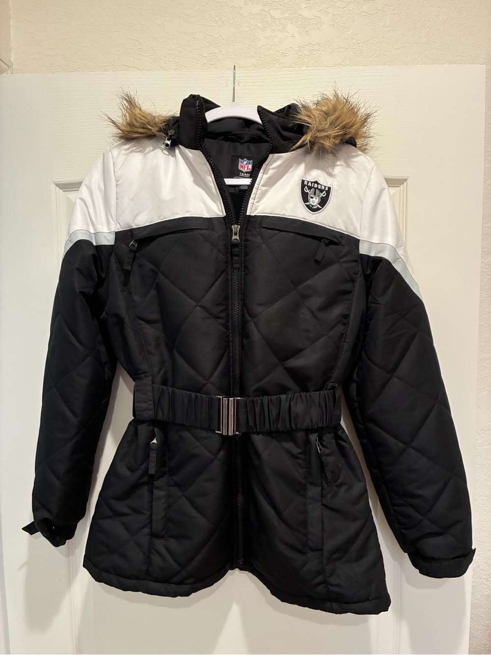 NFL' Black & White Quilted Puffer Coat with Faux Fur Trim